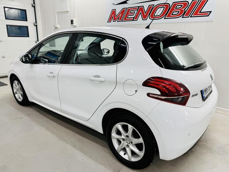 Peugeot 208 vaihtoauto