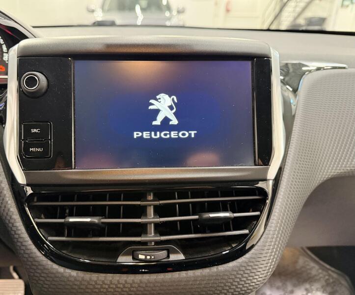 Peugeot 208 vaihtoauto