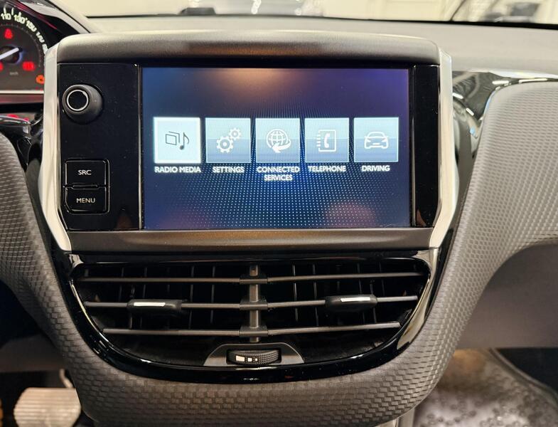 Peugeot 208 vaihtoauto