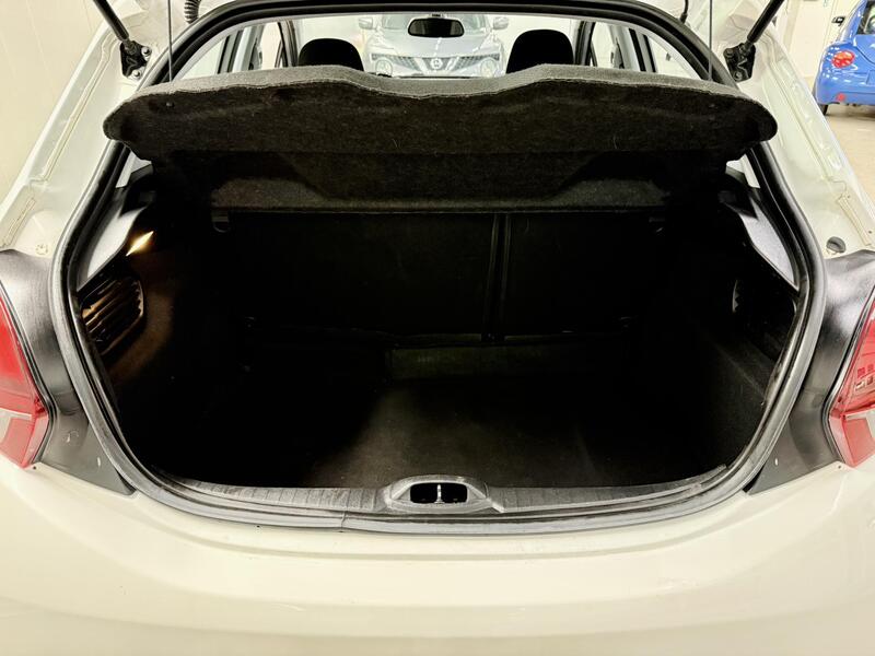 Peugeot 208 vaihtoauto