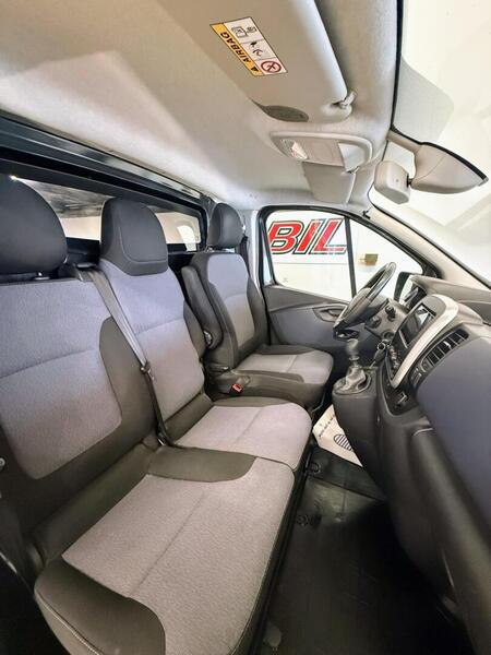 Opel Vivaro vaihtoauto