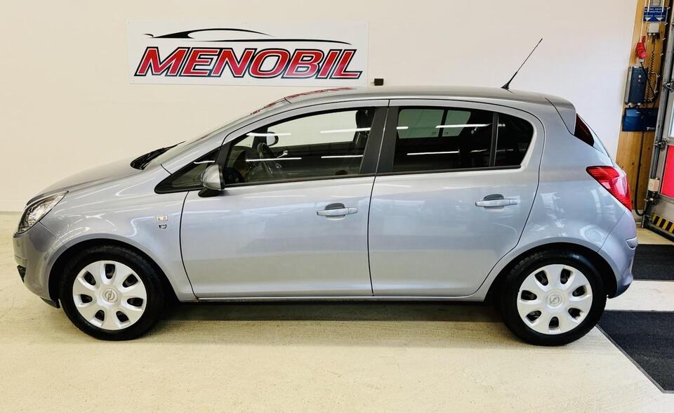 Opel Corsa vaihtoauto