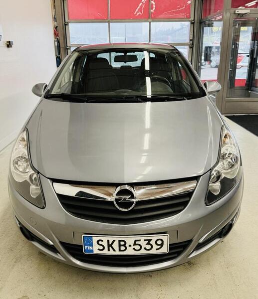 Opel Corsa vaihtoauto