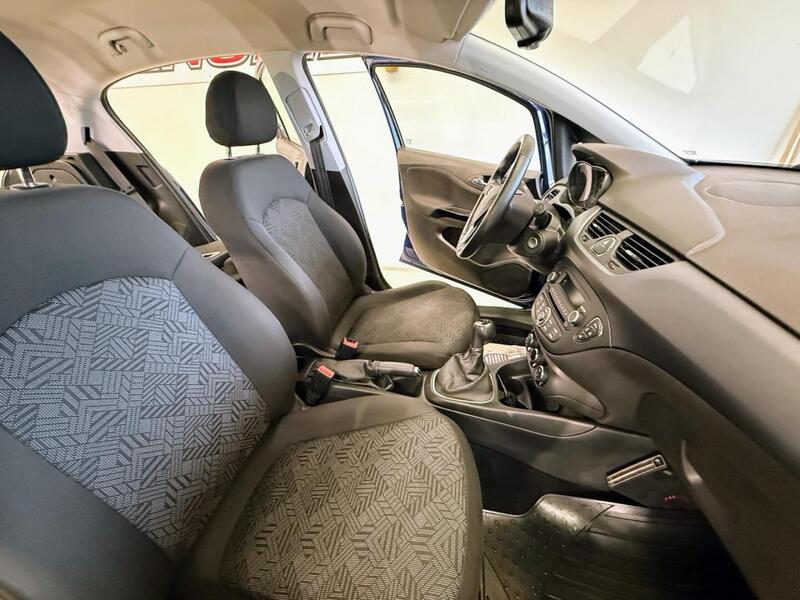 Opel Corsa vaihtoauto