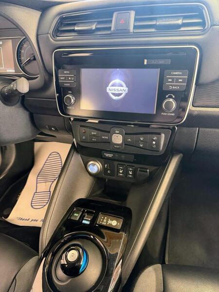 Nissan Leaf vaihtoauto