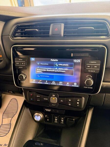 Nissan Leaf vaihtoauto