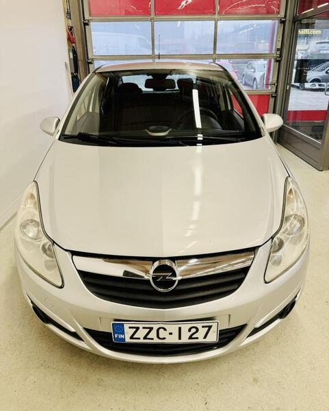 Opel Corsa vaihtoauto
