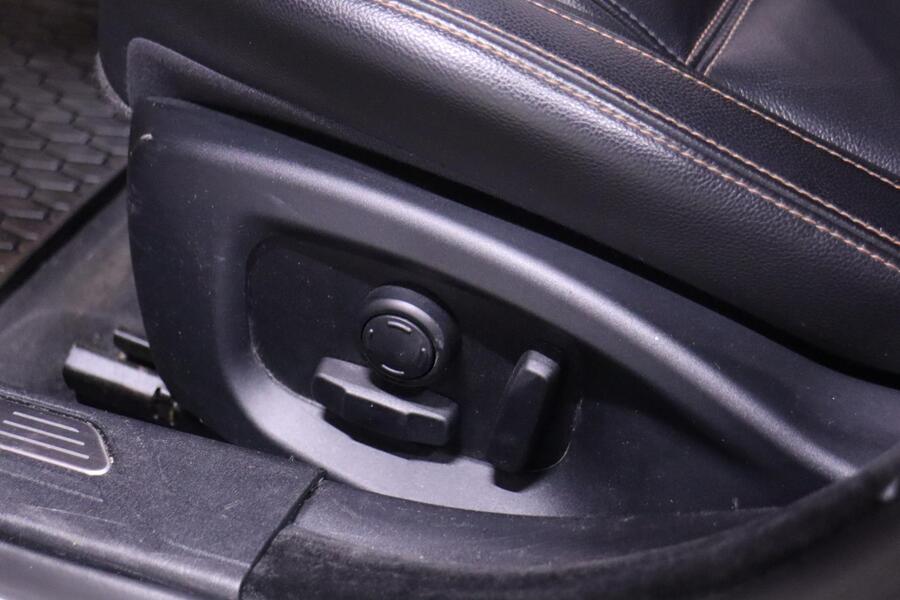 Jaguar XE vaihtoauto