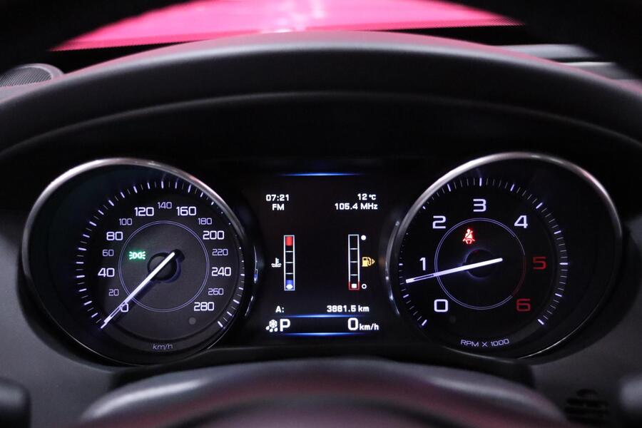 Jaguar XE vaihtoauto