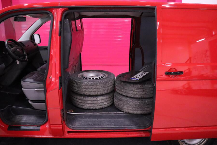 Volkswagen Transporter vaihtoauto