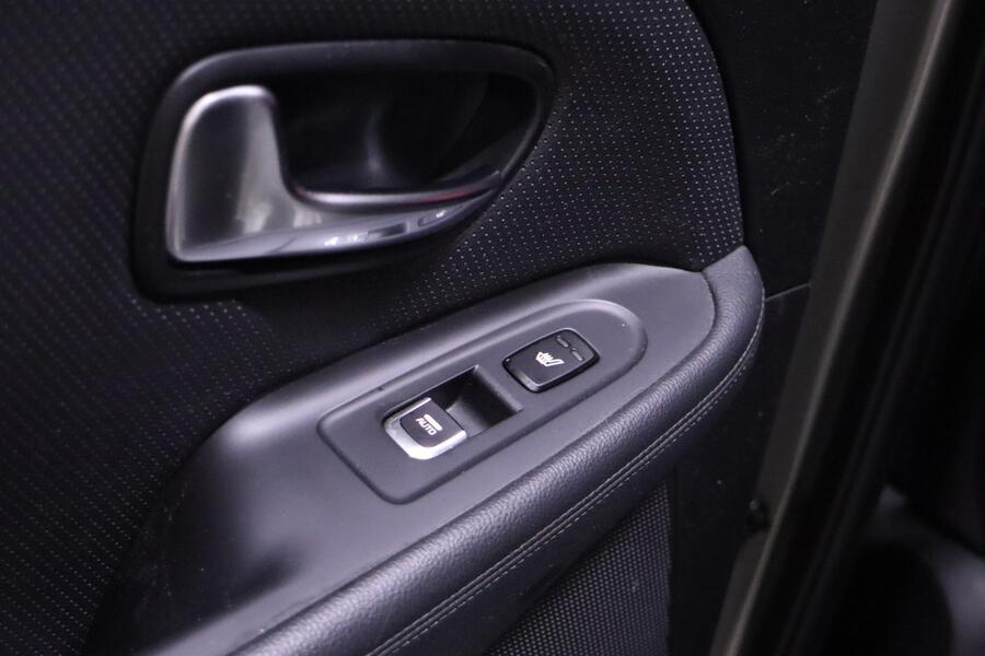 Kia Carens vaihtoauto