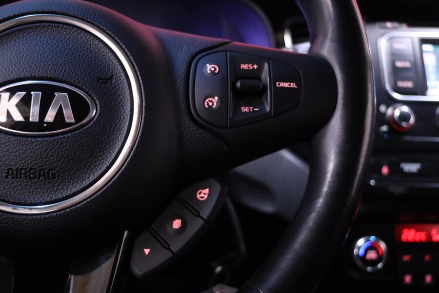 Kia Carens vaihtoauto