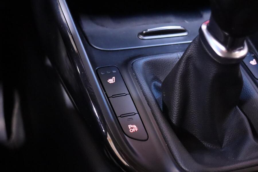 Kia Carens vaihtoauto