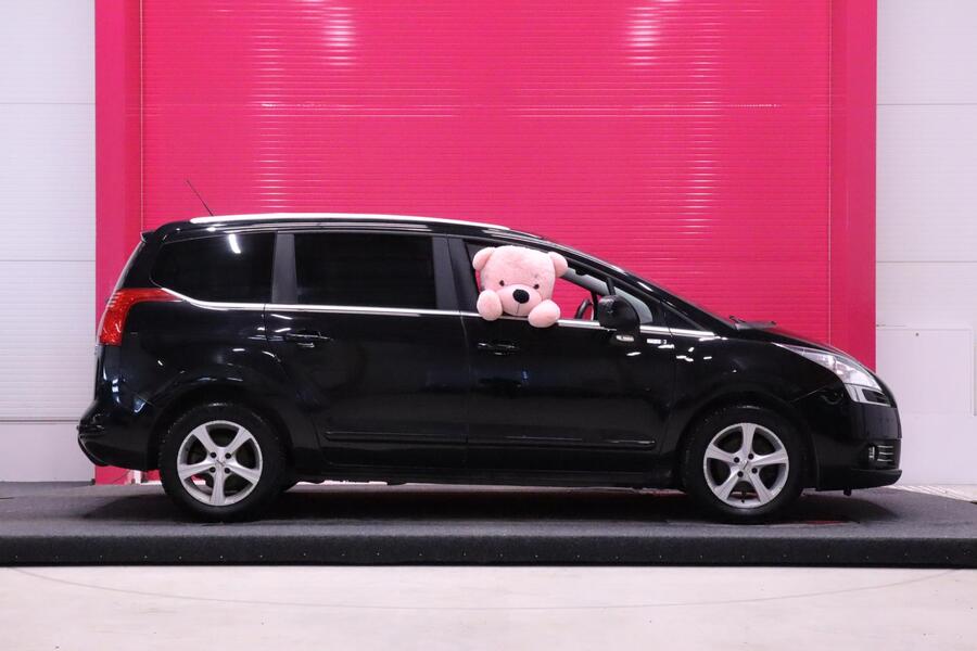 Peugeot 5008 vaihtoauto