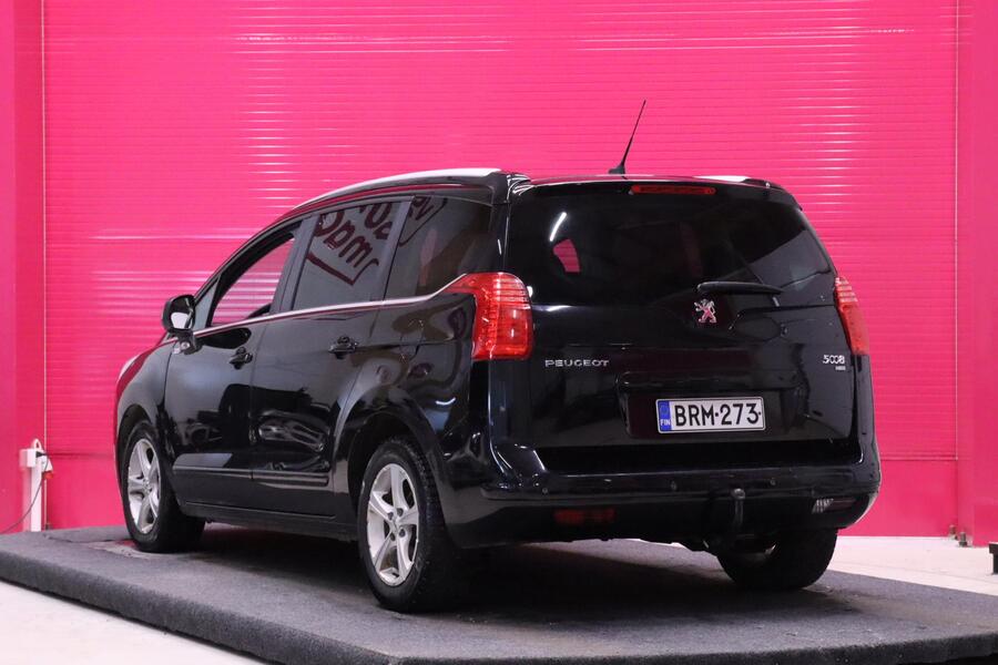 Peugeot 5008 vaihtoauto