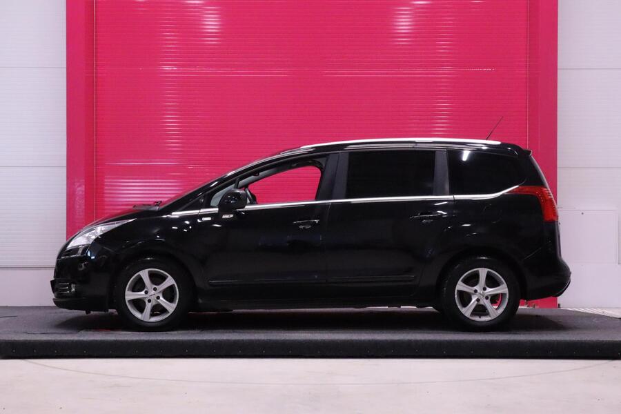 Peugeot 5008 vaihtoauto