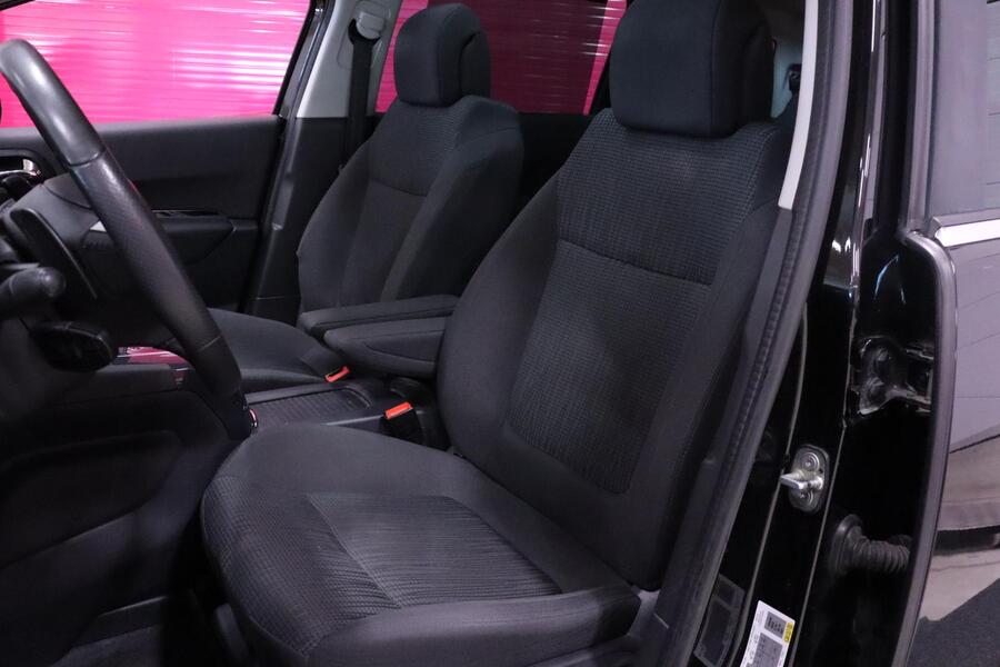 Peugeot 5008 vaihtoauto