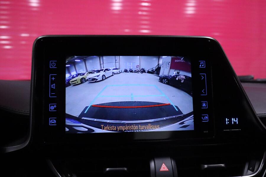 Toyota C-HR vaihtoauto