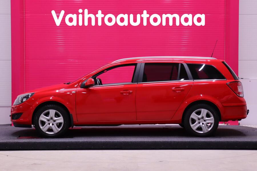 Opel Astra vaihtoauto