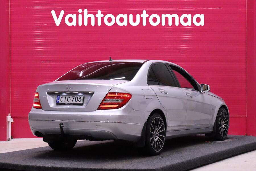 Mercedes-Benz C vaihtoauto