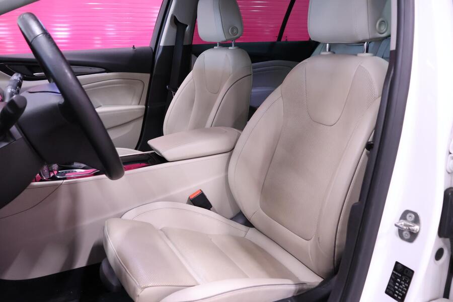 Opel Insignia vaihtoauto