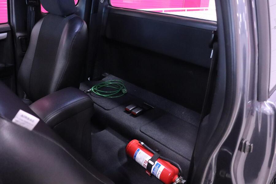 Isuzu D-Max vaihtoauto