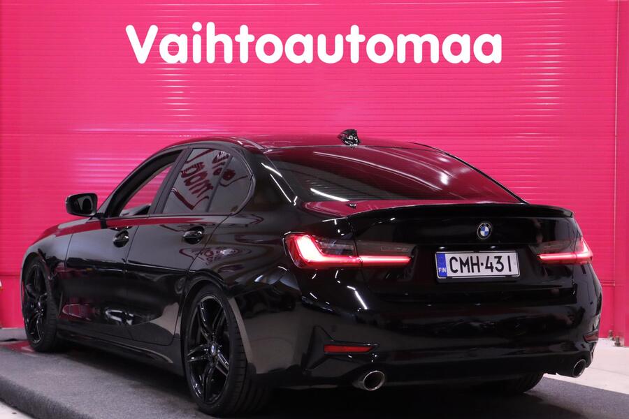 BMW 320 vaihtoauto