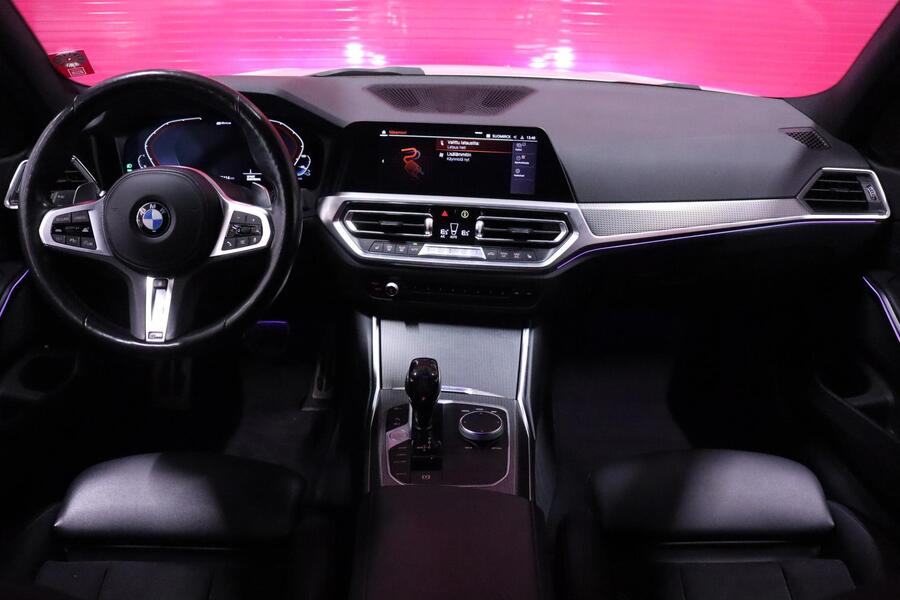 BMW 320 vaihtoauto