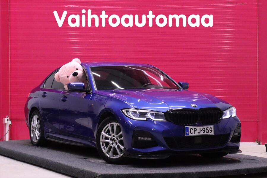 BMW 330 vaihtoauto