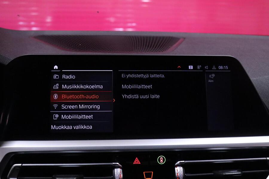 BMW 330 vaihtoauto