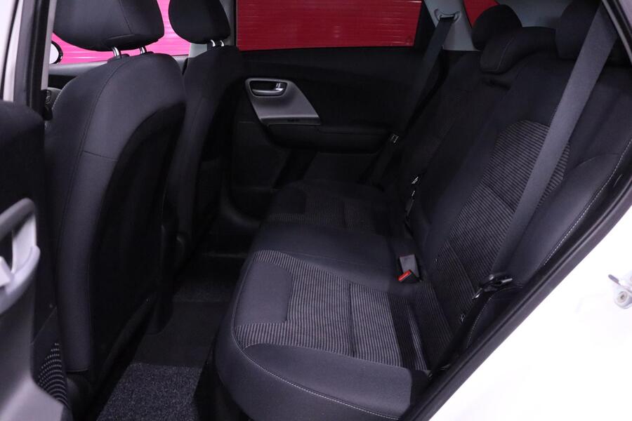 Kia Niro plug-in vaihtoauto