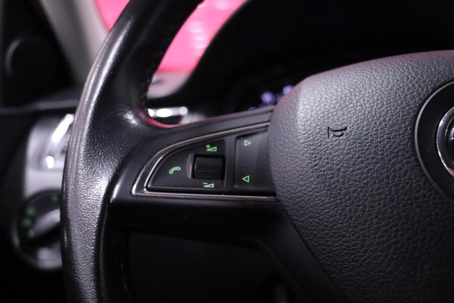 Skoda Rapid vaihtoauto