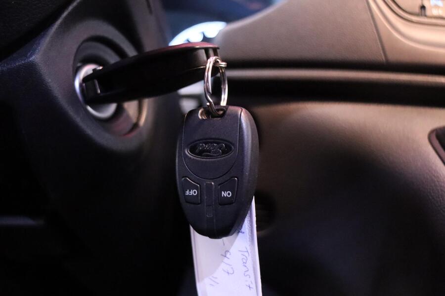 Ford Transit vaihtoauto