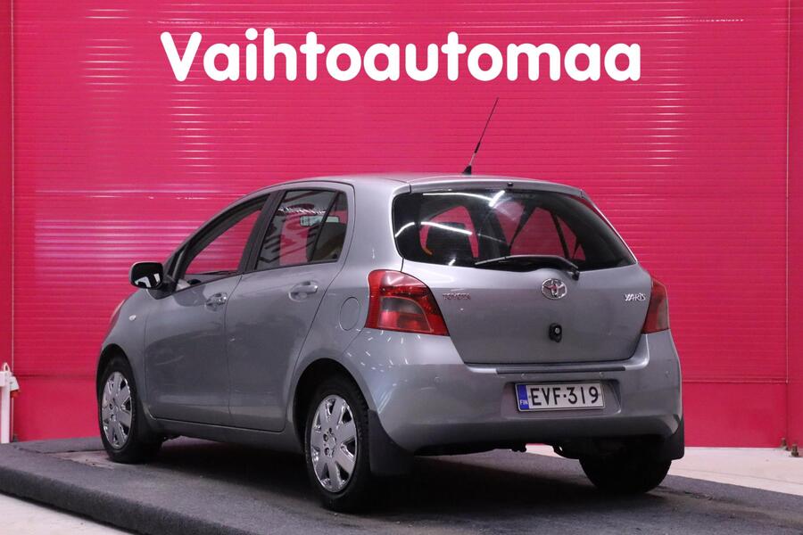 Toyota Yaris vaihtoauto