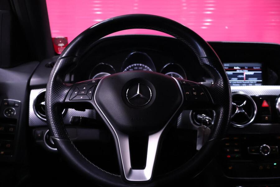 Mercedes-Benz GLK vaihtoauto