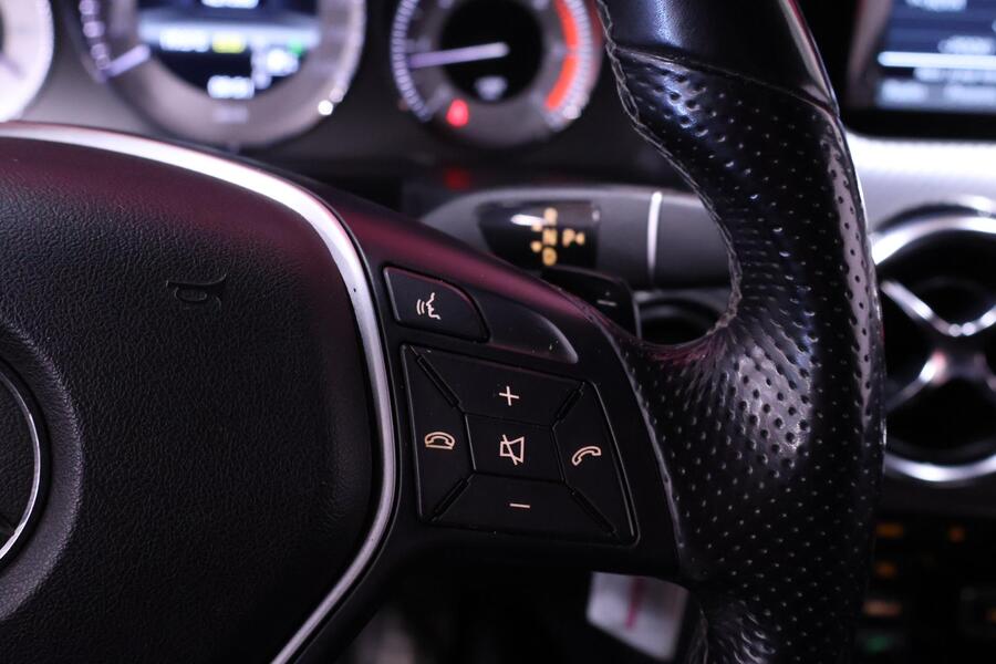 Mercedes-Benz GLK vaihtoauto