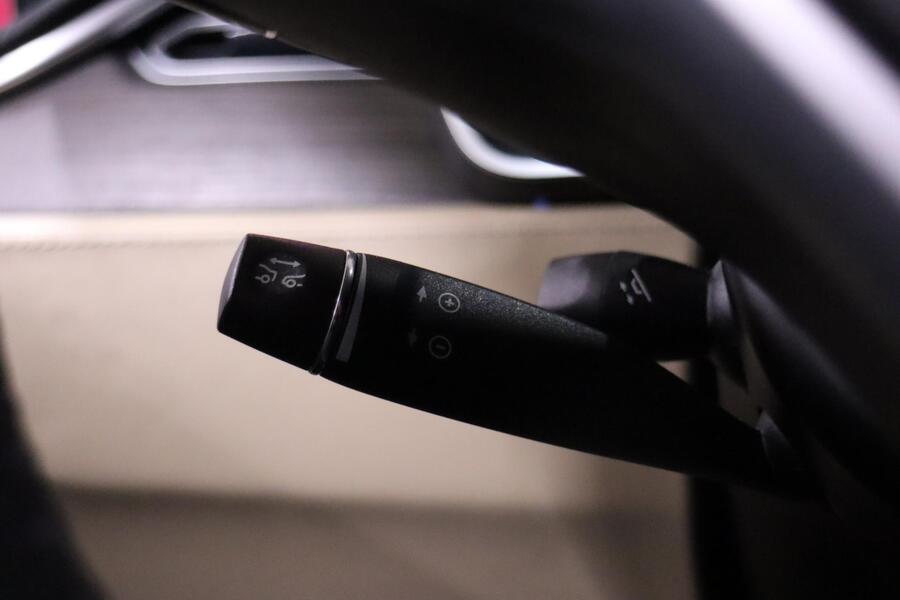 Tesla Model X vaihtoauto