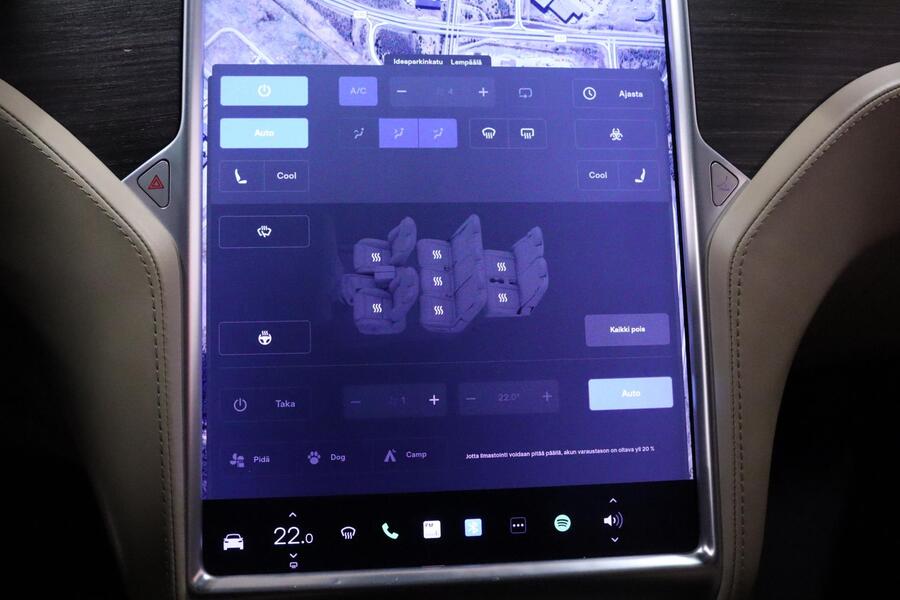 Tesla Model X vaihtoauto