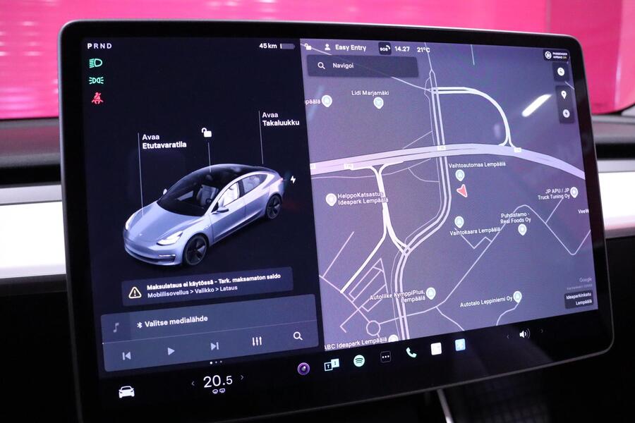 Tesla Model 3 vaihtoauto