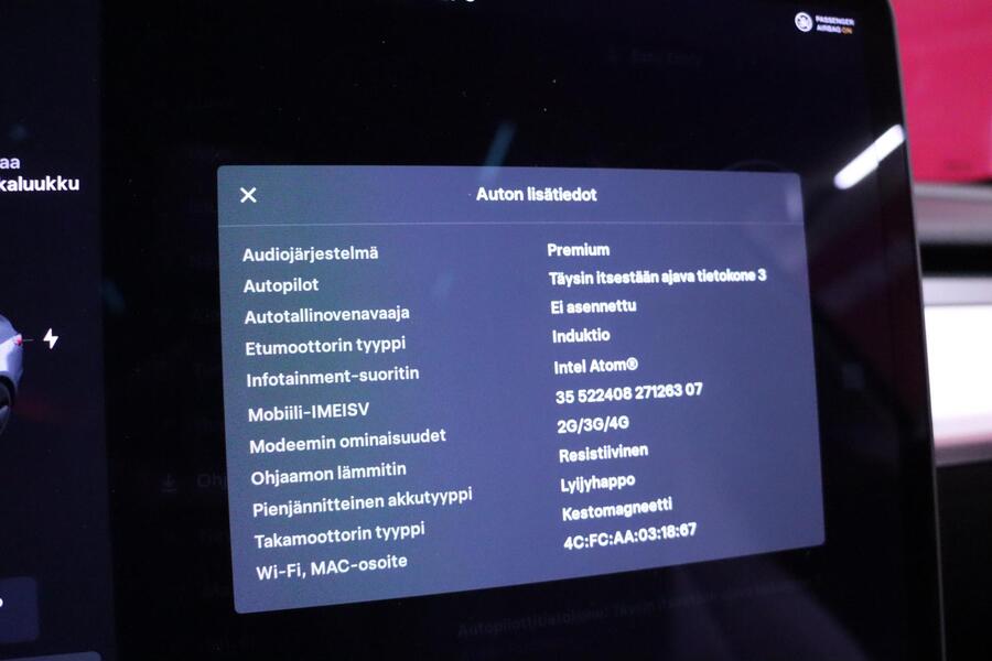 Tesla Model 3 vaihtoauto