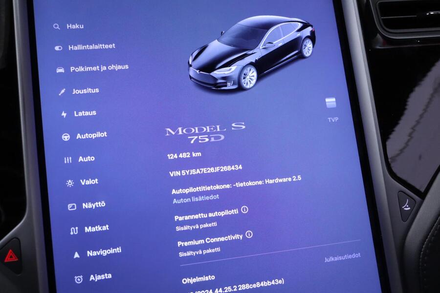 Tesla Model S vaihtoauto