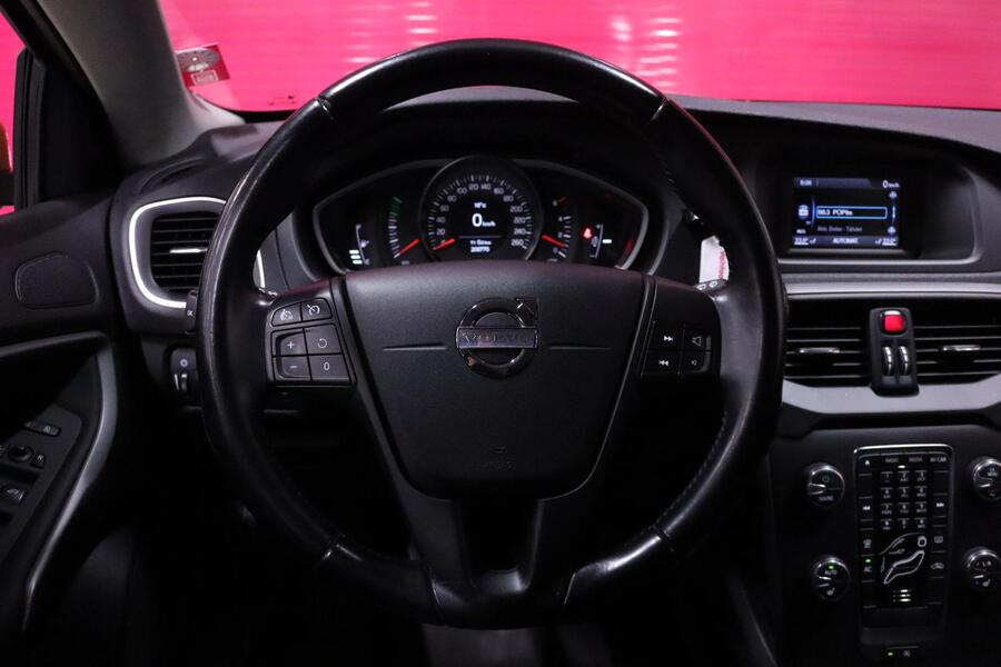 Volvo V40 vaihtoauto