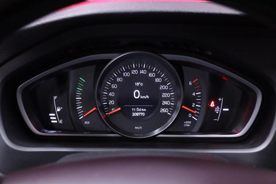 Volvo V40 vaihtoauto