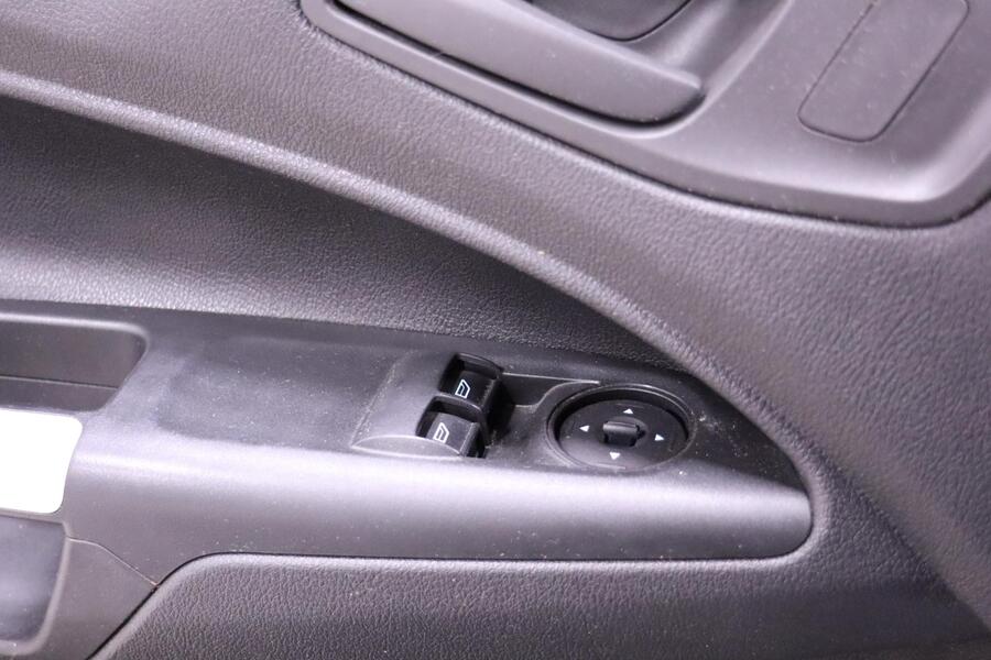 Ford Transit Connect vaihtoauto