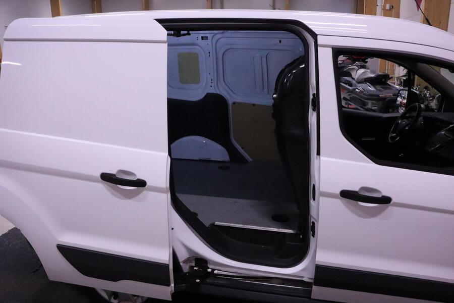 Ford Transit Connect vaihtoauto