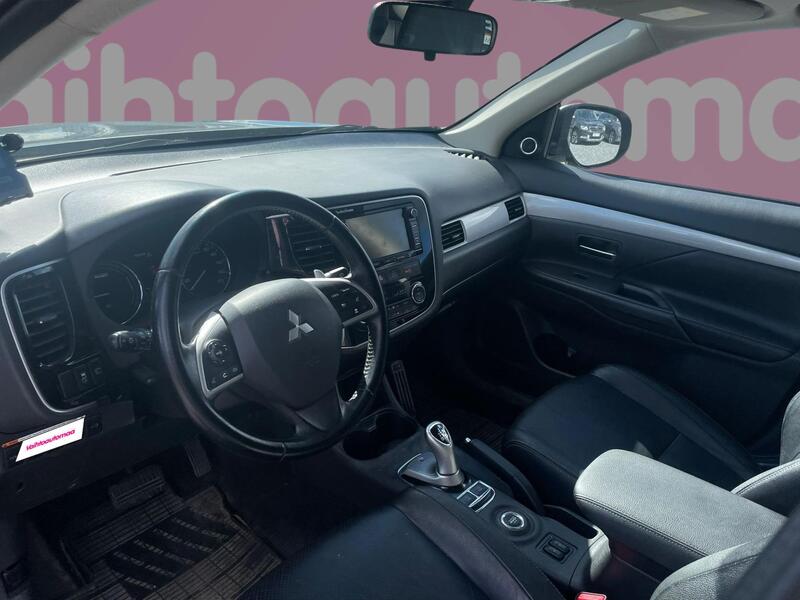 Mitsubishi Outlander PHEV vaihtoauto