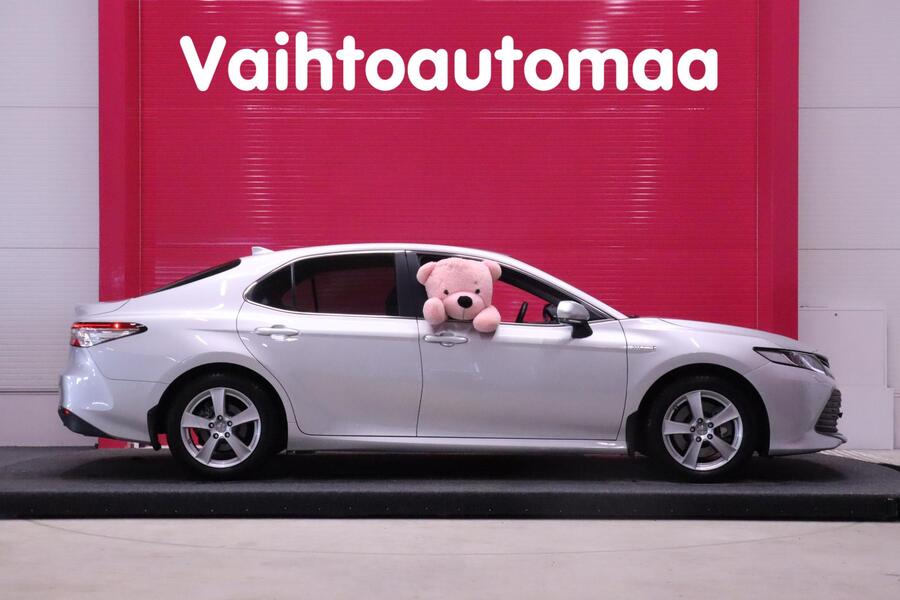 Toyota Camry vaihtoauto