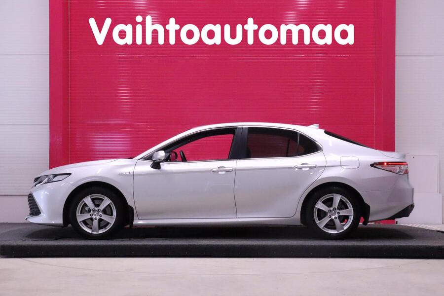 Toyota Camry vaihtoauto