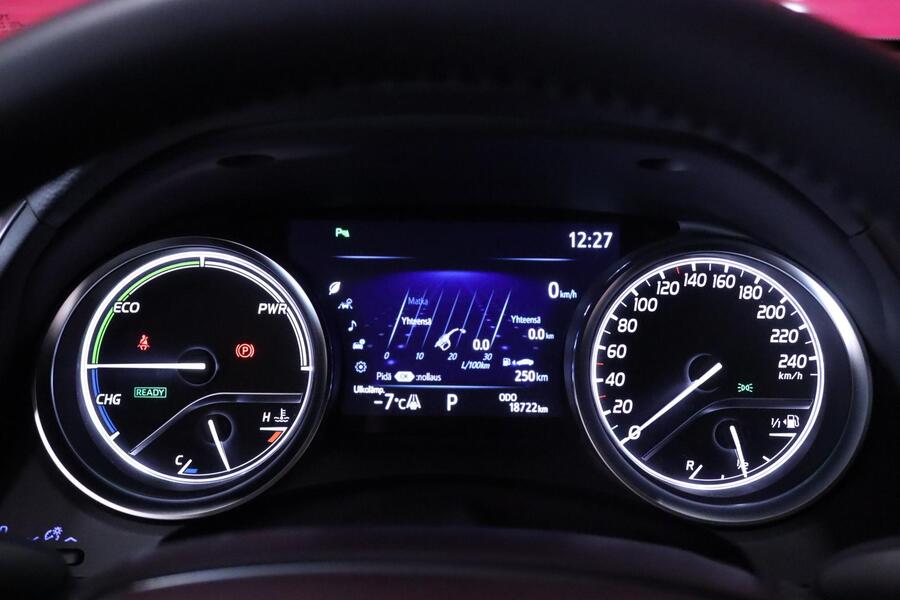 Toyota Camry vaihtoauto