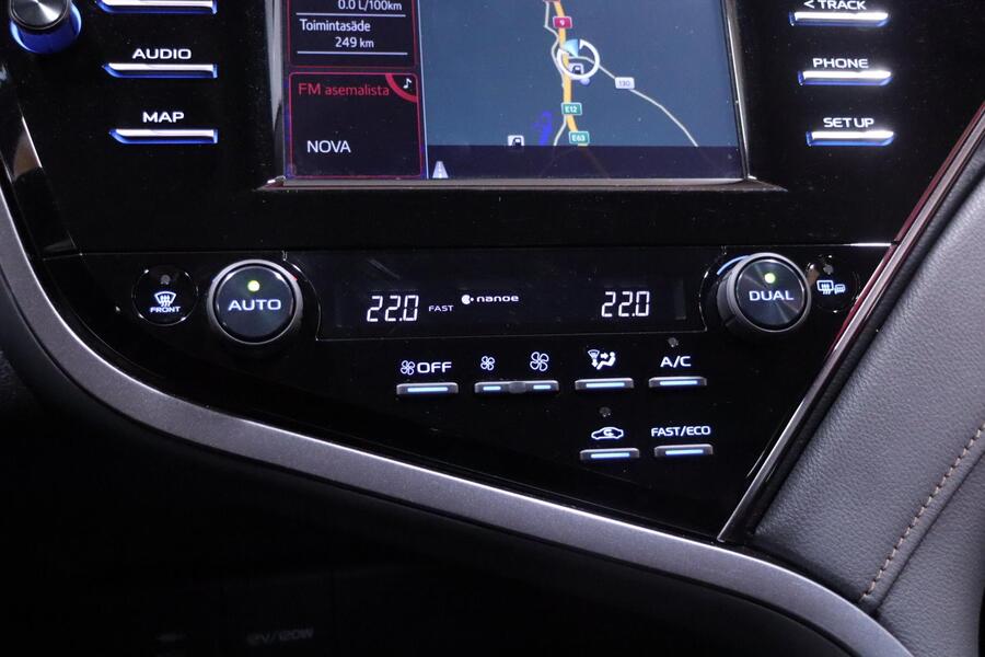 Toyota Camry vaihtoauto